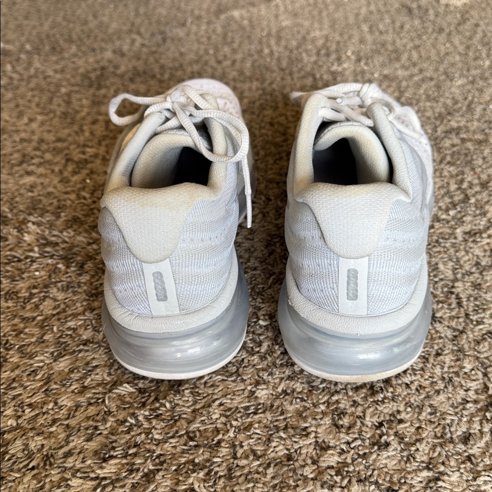 Nike Air Max Women’s 8 2017 Pure Platinum Grey Running Athletic Sneaker‎ Shoes - Picture 3 of 8